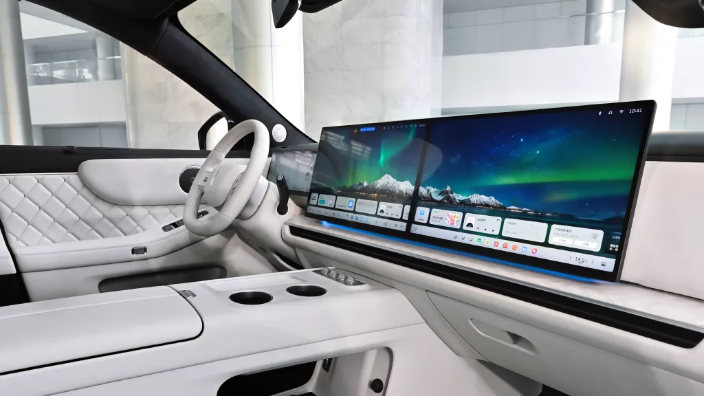 Wey V9X стартовал в Китае с ценой от 349 800 юаней и тремя PHEV-версиями