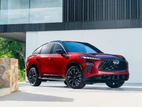 Новый Infiniti QX65 возвращает бренду идею стильного кроссовера-купе и делает ставку на образ FX в более крупном формате