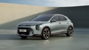 Kia XCeed получил второй рестайлинг с новым лицом, двумя экранами 12,3 дюйма и стартом производства 29 мая