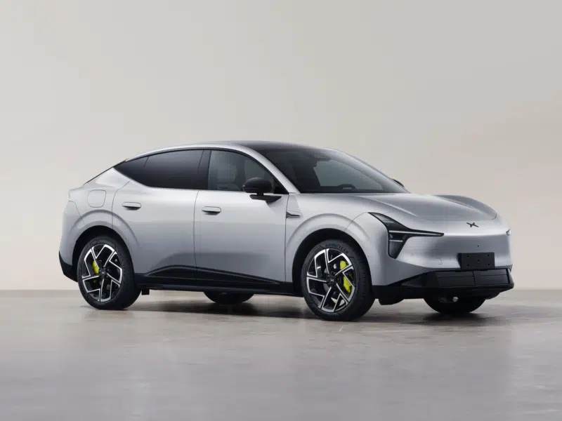 Xpeng Mona L03 раскрыт в Китае: первый SUV бюджетной линейки получил кузов fastback и мотор на 183 кВт