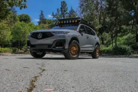 Acura MDX Type S Overland получил палатку, внедорожные шины и доработки SEMA Garage