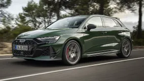 Audi представила RS 3 Competition Limited в честь 50-летия пятицилиндрового мотора