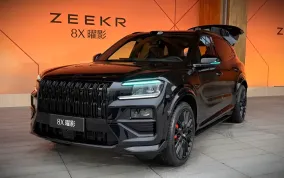 Zeekr 8X начал продажи с 10 000 заказов и высоким спросом на дорогие версии
