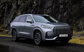 Jaecoo 8 PHEV выходит на рынок Великобритании с тремя рядами, мощностью 422 л.с. и запасом хода до 700 миль