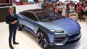 Lamborghini откладывает первый электромобиль и расширяет гибридную линейку