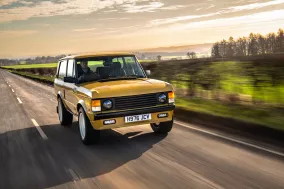 Twisted выпустила мощный рестомод Range Rover Classic с V8 LT1