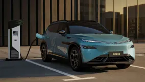 Новый Volkswagen ID. Unyx 08 стал самым крупным и мощным электрическим SUV бренда в Китае и получил платформу от партнерства с Xpeng
