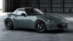 Mazda Roadster 2027 для Японии стала тише, получила версию Pure Sport и новый цвет Zinc Green
