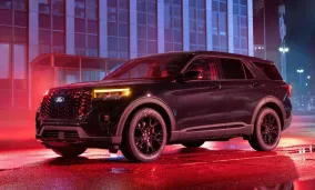 Ford Explorer ST Sinister Package добавил черные 21-дюймовые колеса и янтарные огни без прибавки мощности