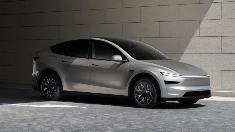Tesla Model Y L вышла в США на 12 060 долларов дороже китайской версии