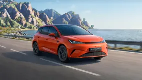 BYD Dolphin G DM-i выйдет в Европе осенью: от 28 990 евро и до 105 км на электротяге