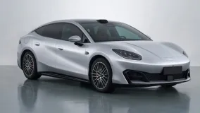 BYD Fang Cheng Bao готовит Formula S лифтбек и Formula S GT универсал мощностью до 657 л.с.