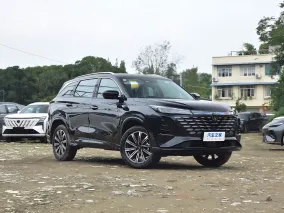 Changan усиливает HEV-направление: CS75 Plus и Eado получили BlueCore Hybrid