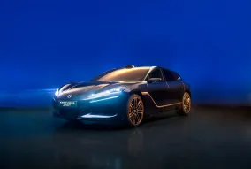 Denza Z9 GT Chopard Edition: уникальный shooting brake BYD ушел на аукционе за $811 000