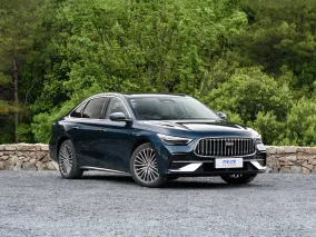 Geely Galaxy Starshine 7 стартовал в Китае: 312 кВт, 220 км EV и цена от 103 800 юаней
