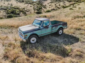 Icon C Modern Retro сочетает кузов Chevrolet C10 1967-1972 годов с техникой нового Silverado и стоит от $450 000