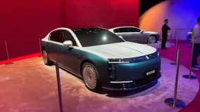 Maextro S800 Grand Design Collector’s Edition вышел на предзаказ: ультралюксовый седан HIMA оценили от 1,6 млн юаней