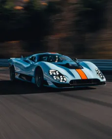Miller Motorcars превратил Porsche Carrera GT в JC9: единственный суперкар с дизайном Jason Castriota и мотором V10