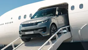 Range Rover Sport Electric впервые показали в движении перед раскрытием характеристик в 2026 году