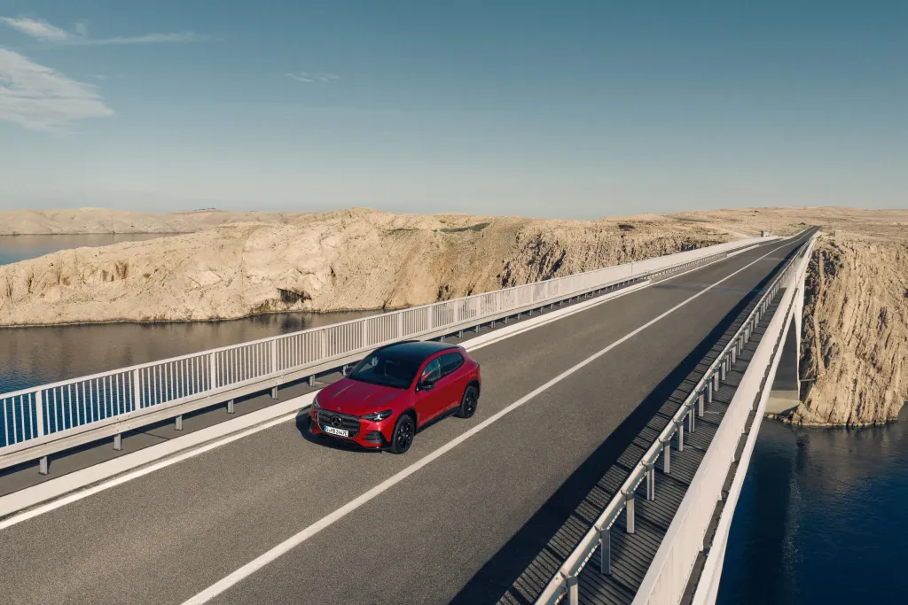 Mercedes-Benz GLA 2028
