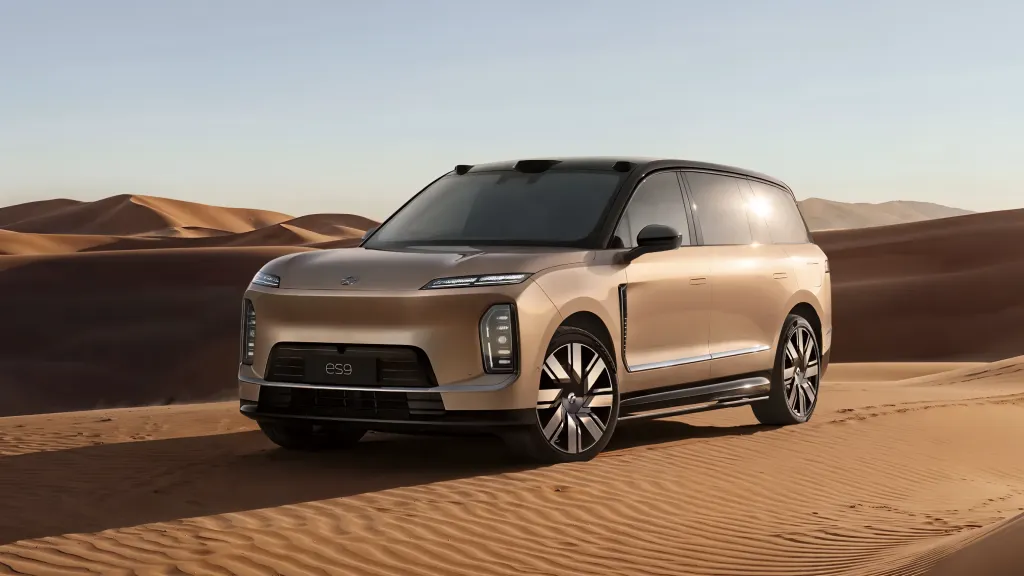 Nio ES9 вышел на рынок: 5,36-метровый SUV получил steer-by-wire, 697 л.с. и цену от 390 000 юаней с BaaS