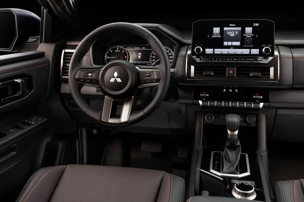 Mitsubishi Triton BF///MS Оснащение