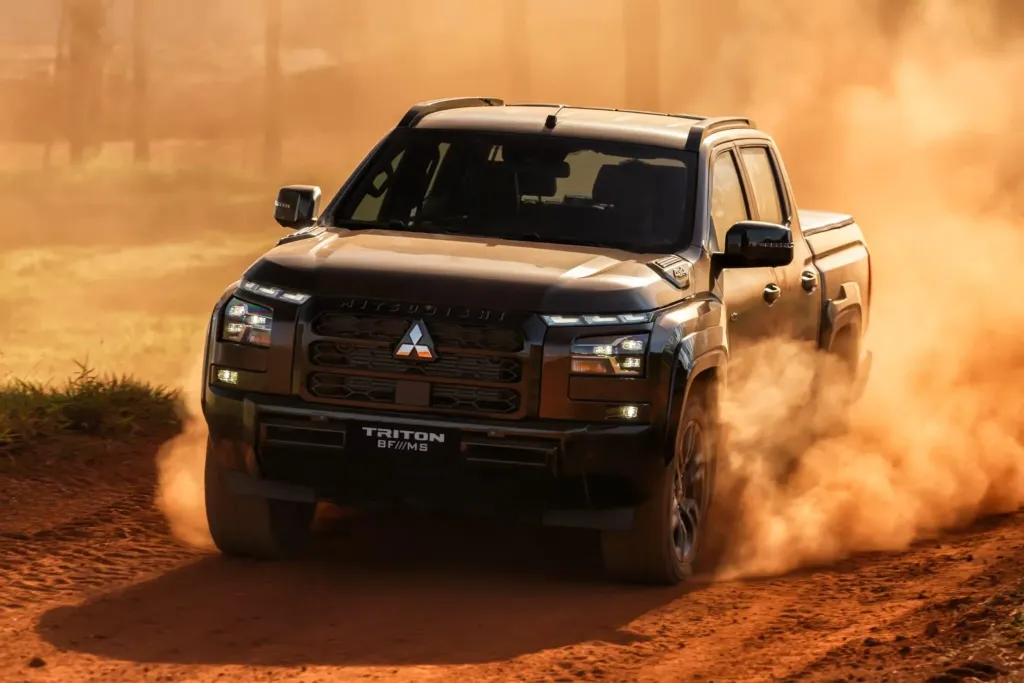 Mitsubishi Triton BF///MS