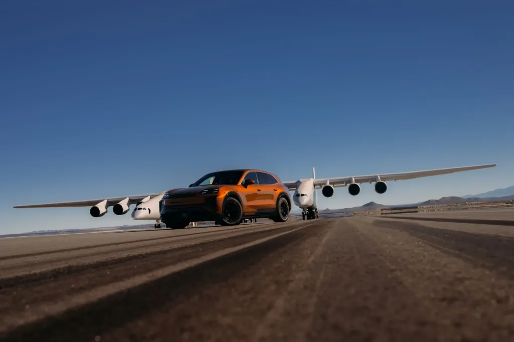 Porsche Cayenne Electric