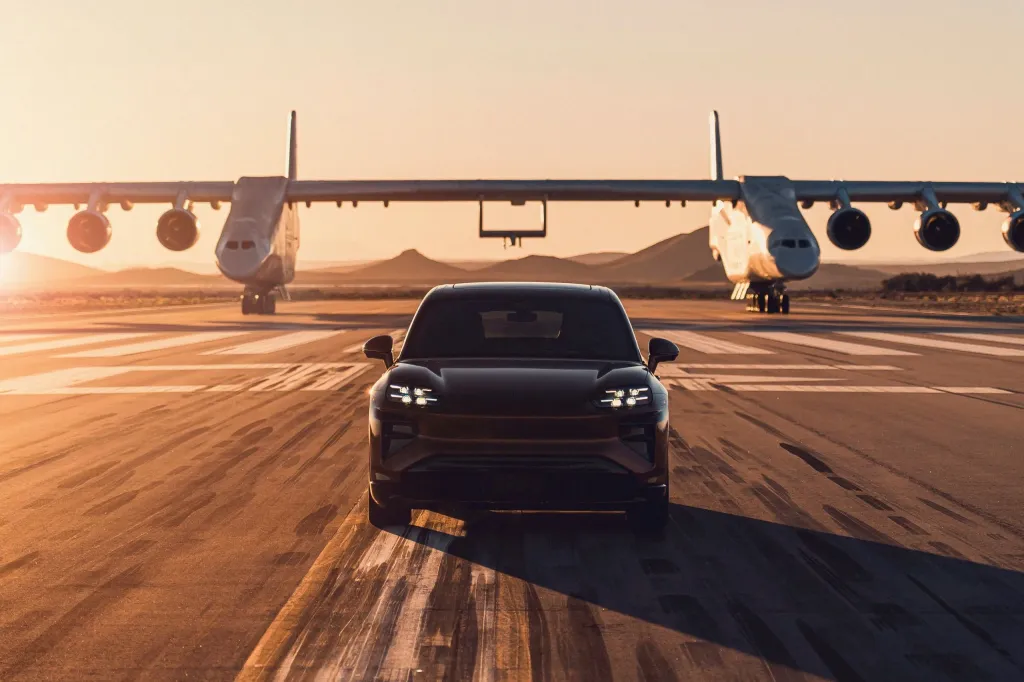 Porsche Cayenne Electric