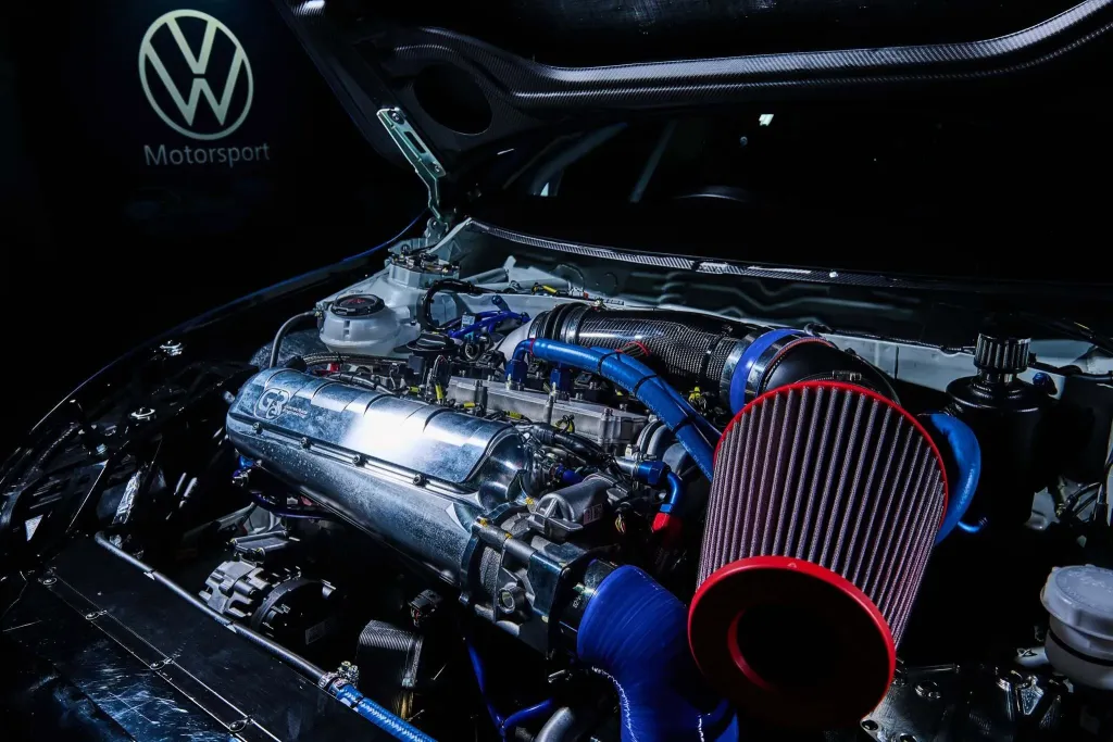 Volkswagen Motorsport South Africa Golf 8 поколение: двигатель 2,0-литровый EA888