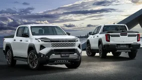 Toyota Hilux снова продается в Японии: пикап получил аксессуары GR Parts и Modellista