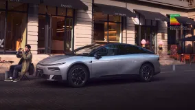 Xpeng P7+ добрался до первых клиентов во Франции: лифтбек собирают в Австрии и продают от 45 990 евро