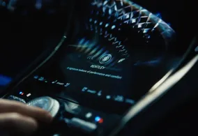 Bentley раскрыла Curation Engine для Torcal: электрокроссовер будет менять свет, звук, климат и цифровую среду под настроение