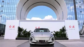 Hongqi станет первым внешним брендом с батареей BYD Blade 2.0 и быстрой зарядкой