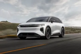 Lucid Gravity GT-S дебютировал в Монтерее с 1070 л.с. и разгоном за 3,1 секунды