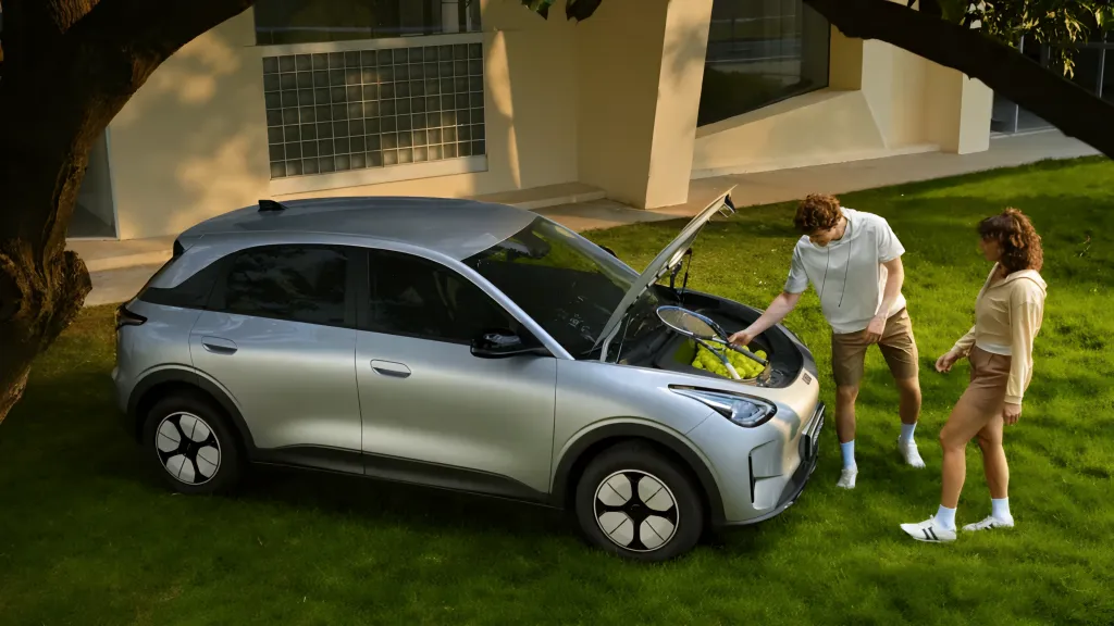Geely E2 приедет к дилерам Бельгии, Нидерландов и Люксембурга