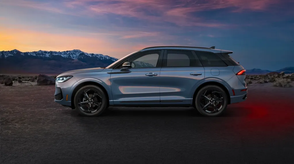 Lincoln Corsair Hybrid 2027