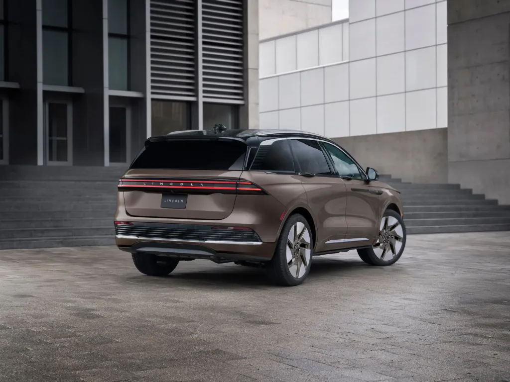 Lincoln Nautilus 2027