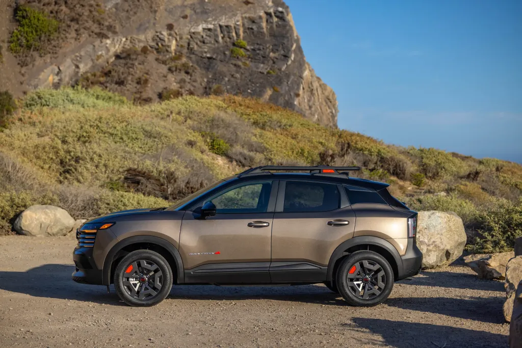 Nissan Kicks Rock Creek 2027