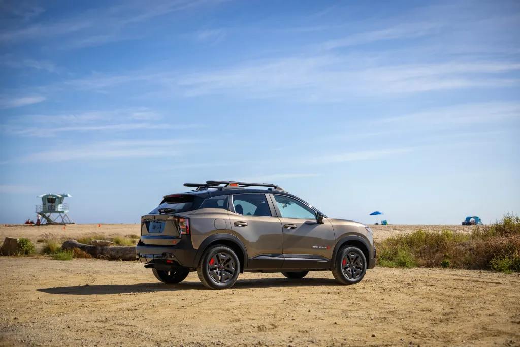 Nissan Kicks Rock Creek 2027