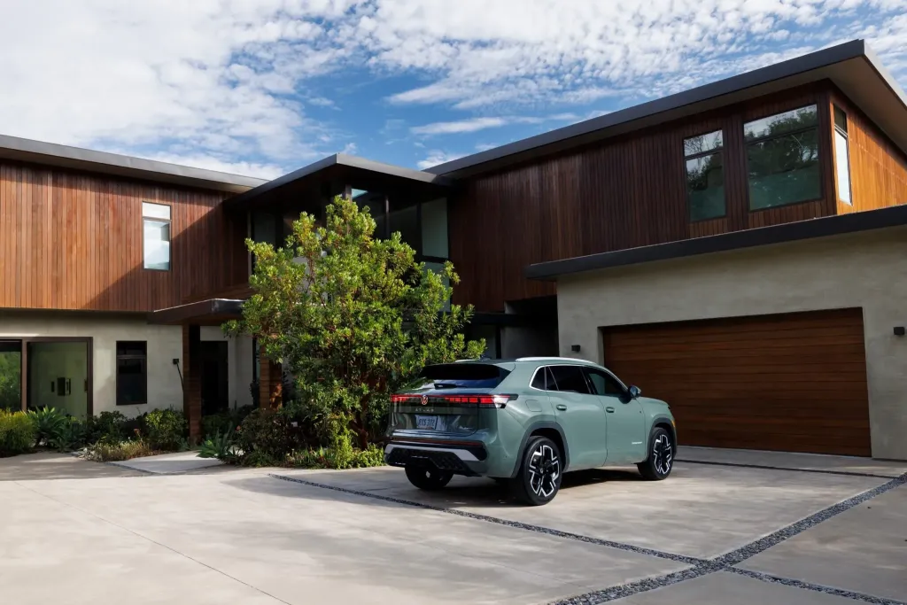 Volkswagen Atlas Cross Sport 2027
