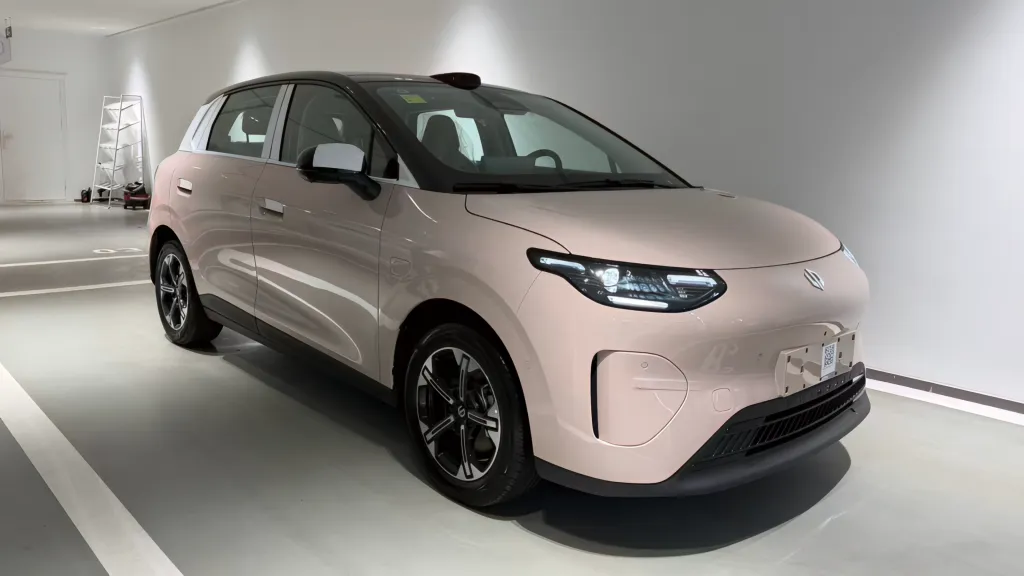 Leapmotor A05 стартовал в Китае