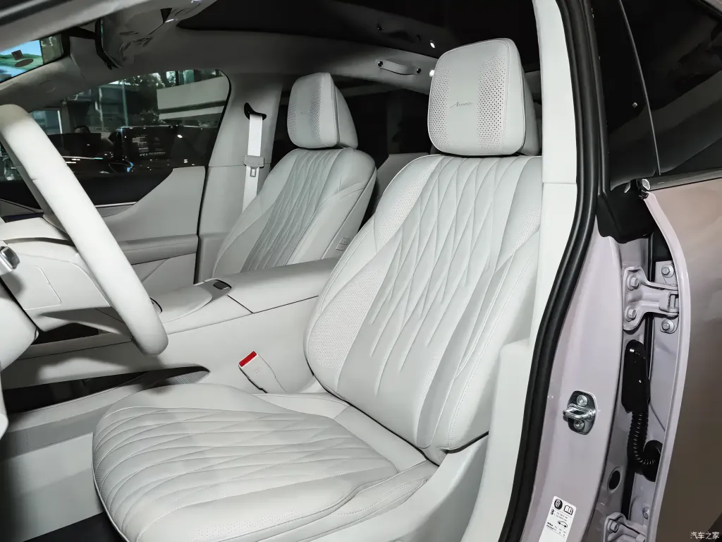 Buick Electra L7 EV запустили в Китае