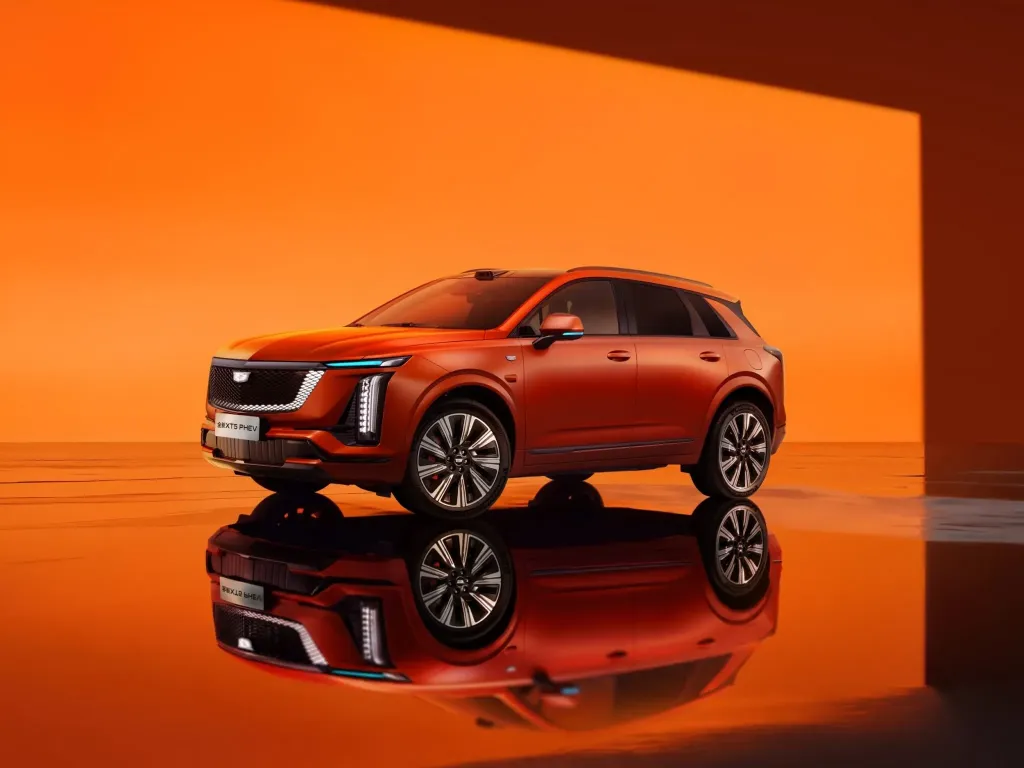 Cadillac XT5 PHEV вышел в Китае с двумя электромоторами