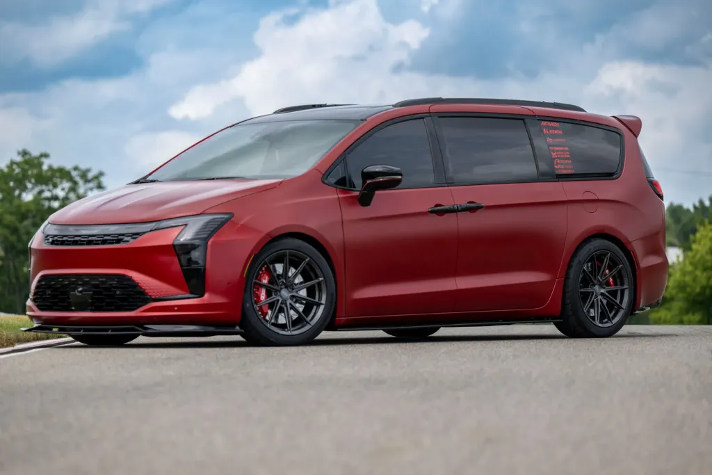 Chrysler Pacifica VANkulture
