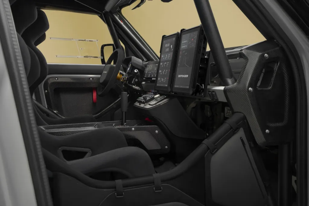 Land Rover D7X-R Dakar Racer