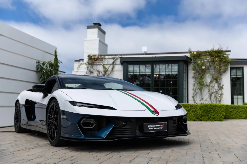 Lamborghini представила единственный Temerario Tricolore