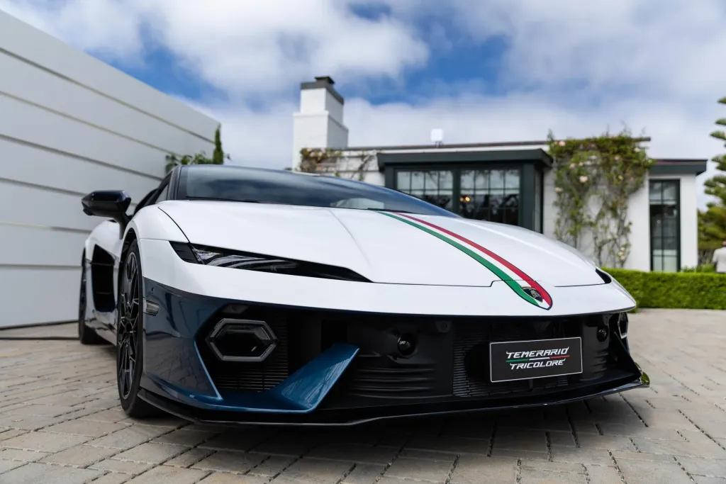 Lamborghini представила единственный Temerario Tricolore