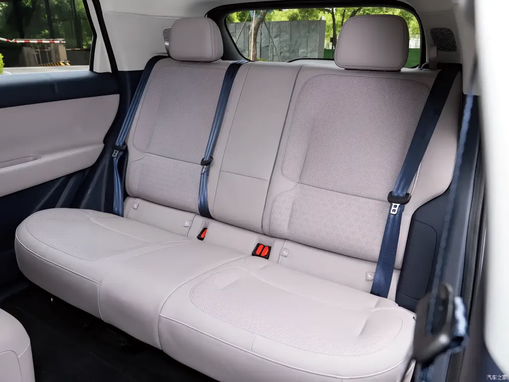 Leapmotor A05 (B03)