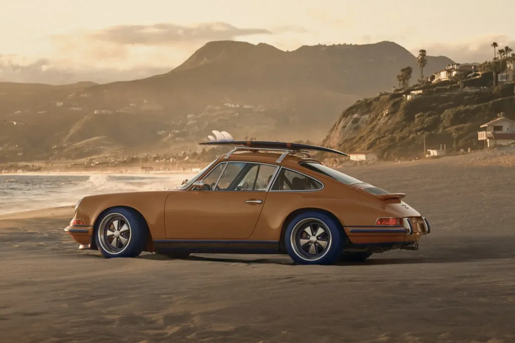 Porsche 911 Singer Classic Coupe